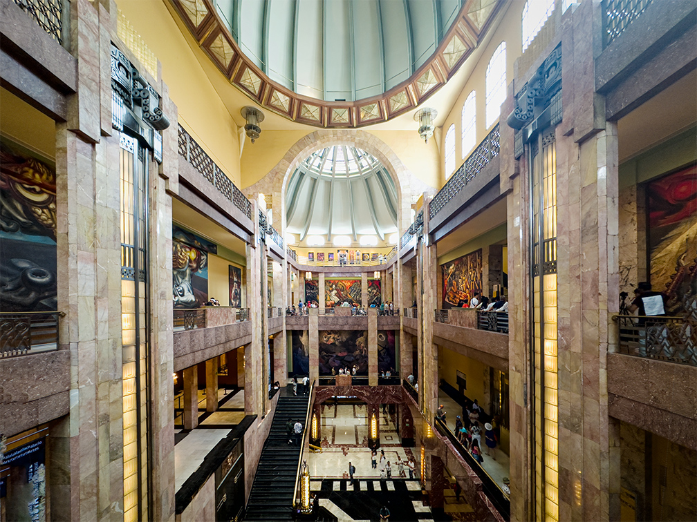 How to Walk Around Mexico City Like You Live Here