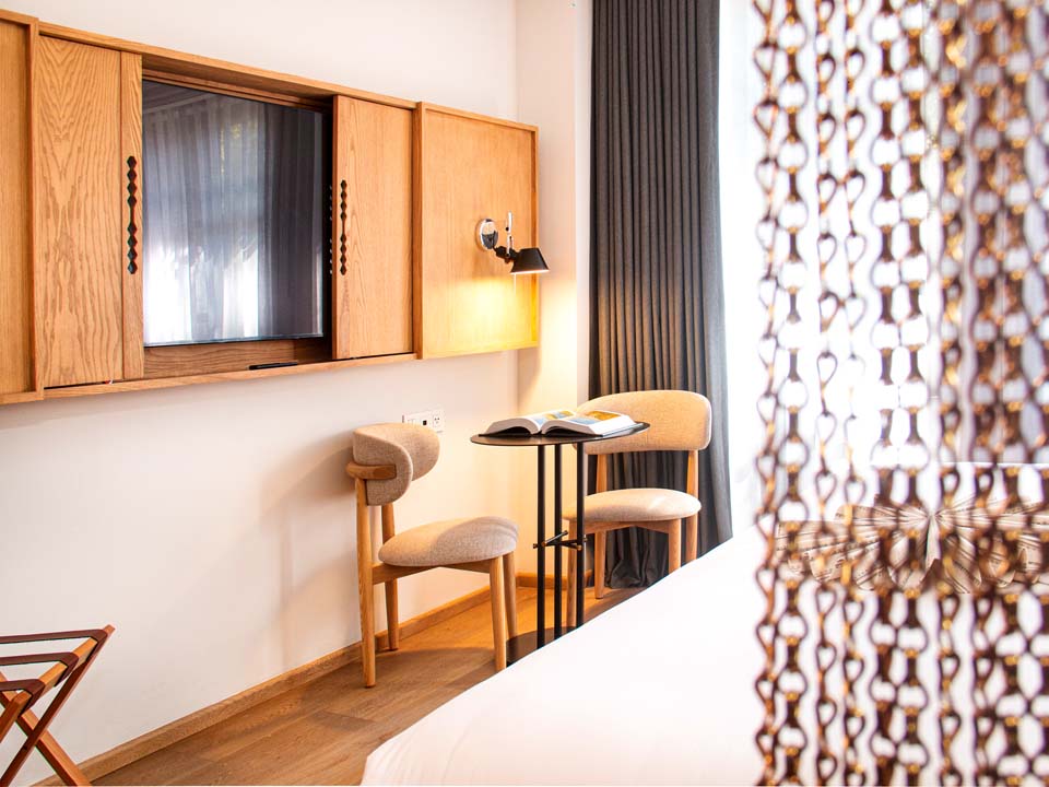 Deluxe Superior with Balcony | Oliver Luxury Experiences