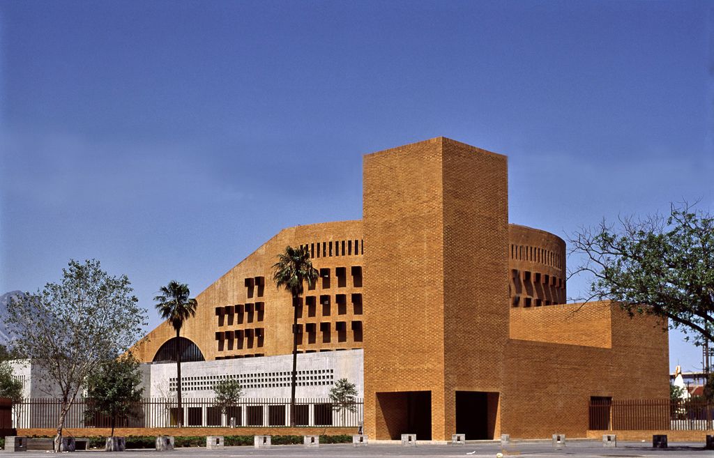 Barragán Legorreta Architecture and the Emotional Language of Mexico City | Oliver Luxury Experiences