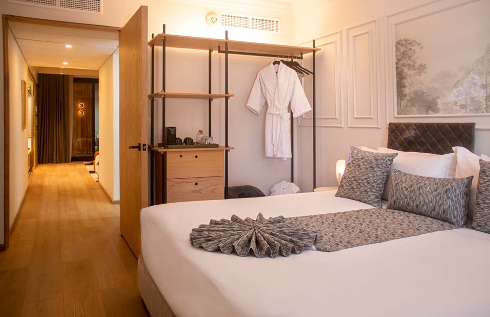 Superior Suite with Balcony | Oliver Luxury Experiences