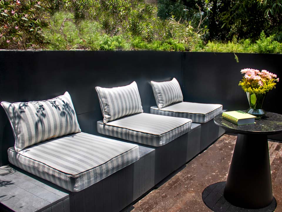 Master Penthouse w Balcony | Oliver Luxury Experiences