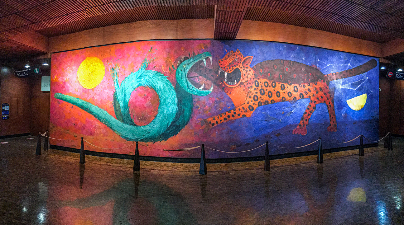 Public Art Photo Walks in Mexico City: Where the City Frames You