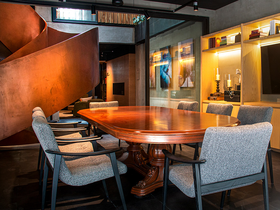 What Business Travelers Really Need From a Boutique Hotel